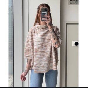 Silence + Noise Anthropologie Cream And Tan Mock Turtleneck Short Sleeve Sweater